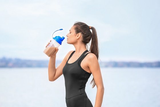 Nutrição esportiva proteína: benefícios e soluções inovadoras